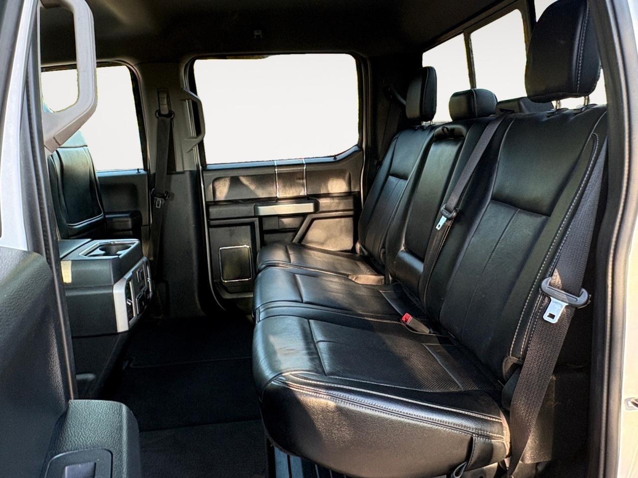2020 Ford Super Duty F-350 SRW LARIAT, BED LINER, TOW PACKAGE, RUNNING BOARDS, BACKUP CAMERA, REMOTE START, LANE KEEP, FORWARD COLLISION, HEATED & COOLING SEATS, TAILGATE STEPS, CHROME WHEELS, APPLE CARPLAY/ANDROID AUTO, CLEAN CARFAX, GO SUPER DUTY IN THIS F-350! Virginia Beach VA