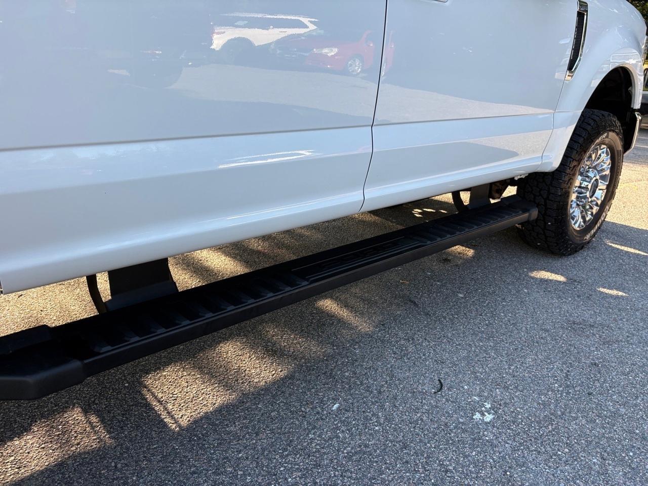 2020 Ford Super Duty F-350 SRW LARIAT, BED LINER, TOW PACKAGE, RUNNING BOARDS, BACKUP CAMERA, REMOTE START, LANE KEEP, FORWARD COLLISION, HEATED & COOLING SEATS, TAILGATE STEPS, CHROME WHEELS, APPLE CARPLAY/ANDROID AUTO, CLEAN CARFAX, GO SUPER DUTY IN THIS F-350! Virginia Beach VA