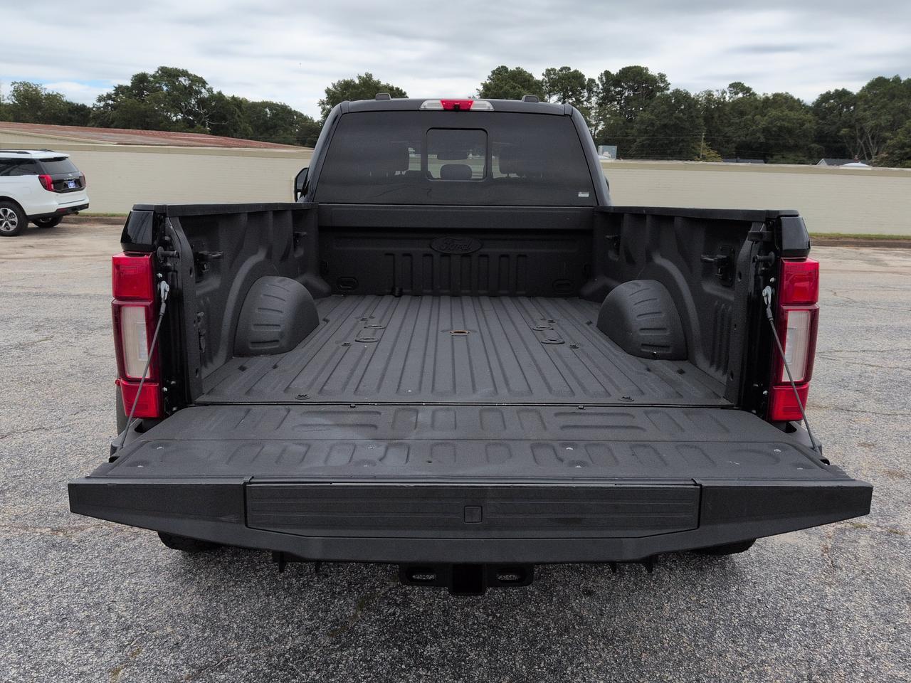 2020 Ford Super Duty F-450 DRW Platinum Winder GA