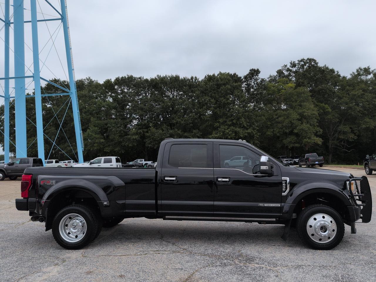 2020 Ford Super Duty F-450 DRW Platinum