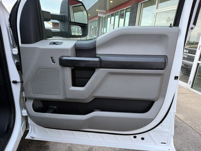 2020 Ford Super Duty F-450 Diesel Cab & Chassis XL Collinsville OK