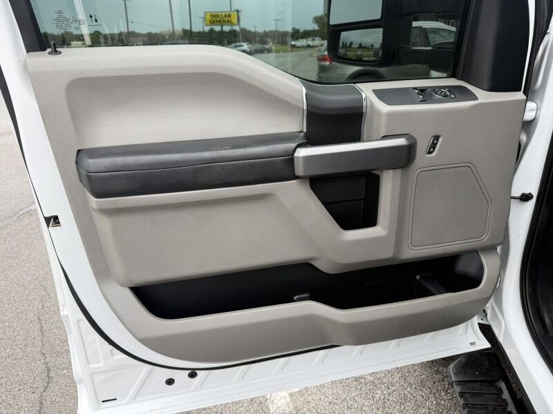 2020 Ford Super Duty F-550 7.3L V8 Flatbed XLT Collinsville OK