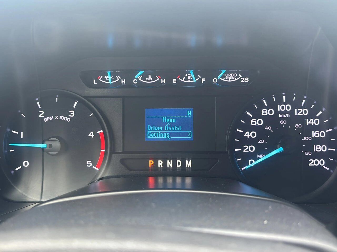 2020 Ford Super Duty F-550 DRW XL - READY FOR WORK! Sherwood Park AB