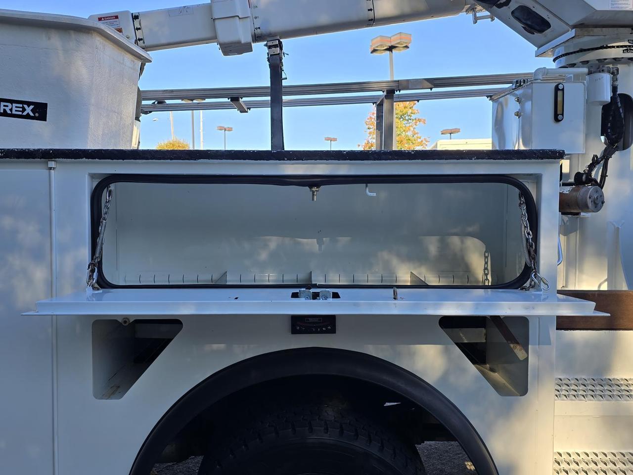2020 Ford Super Duty F-550 DRW XL 4WD Regular Cab Bucket Lift Truck Concord NC
