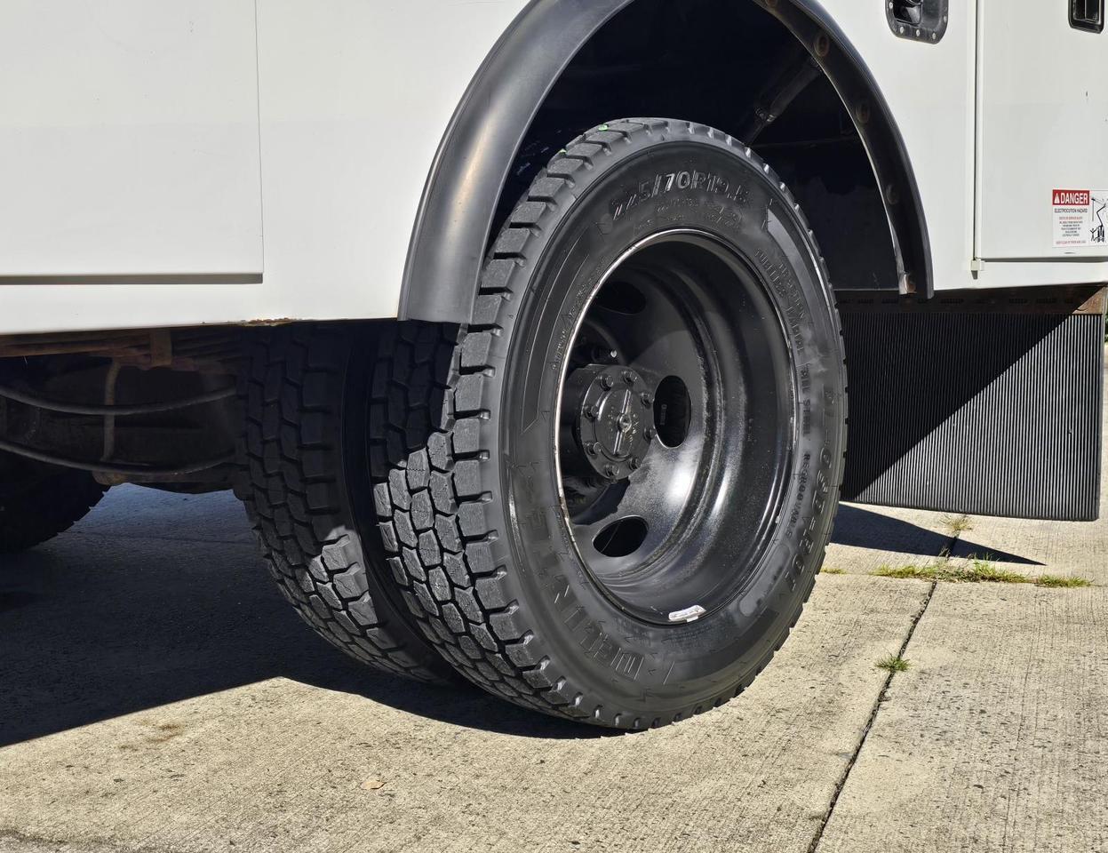 2020 Ford Super Duty F-550 DRW XL 4WD Regular Cab Bucket Lift Truck Concord NC