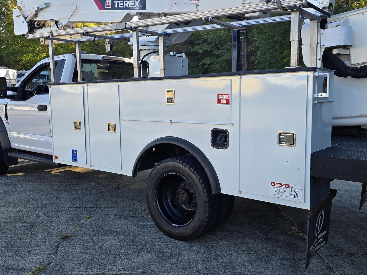 2020 Ford Super Duty F-550 DRW XL 4WD Regular Cab Bucket Lift Truck Concord NC