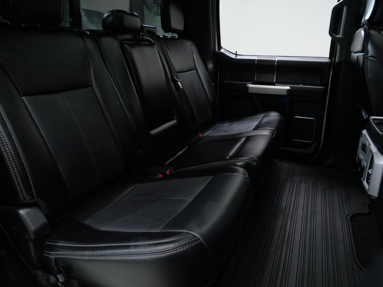 2020 Ford Super Duty Lariat F-350 DRW 4x4 LARIAT Mansfield TX