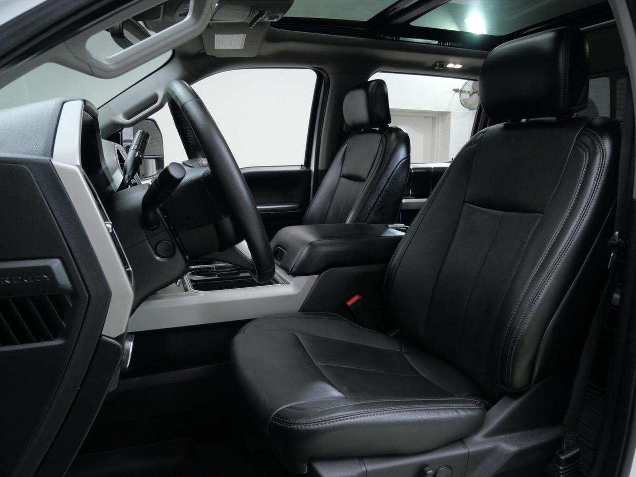 2020 Ford Super Duty Lariat F-350 DRW 4x4 LARIAT Mansfield TX