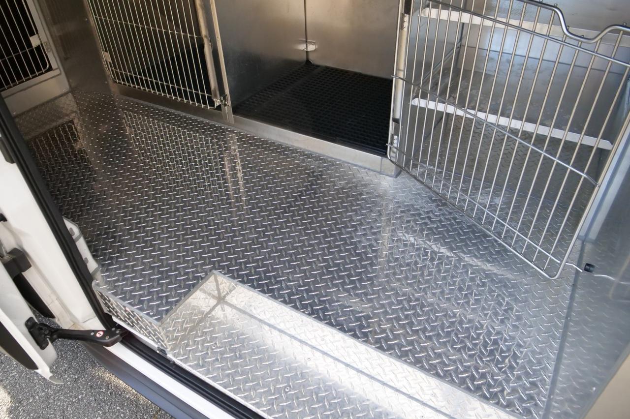 2020 Ford T-250 MAVRON Animal Transport Van / Whelen Systems! Lincolnton NC