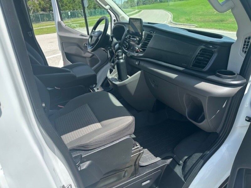 2020 Ford TRANSIT PASSANGER WAGON WHEELCHAIR XLT COLD AC BRAUN MILLENNIUM WHEELCHAIR SYSTEM HYDRAULIC ICE COLD AC FREE SHIPPING IN FLORIDA Sarasota FL