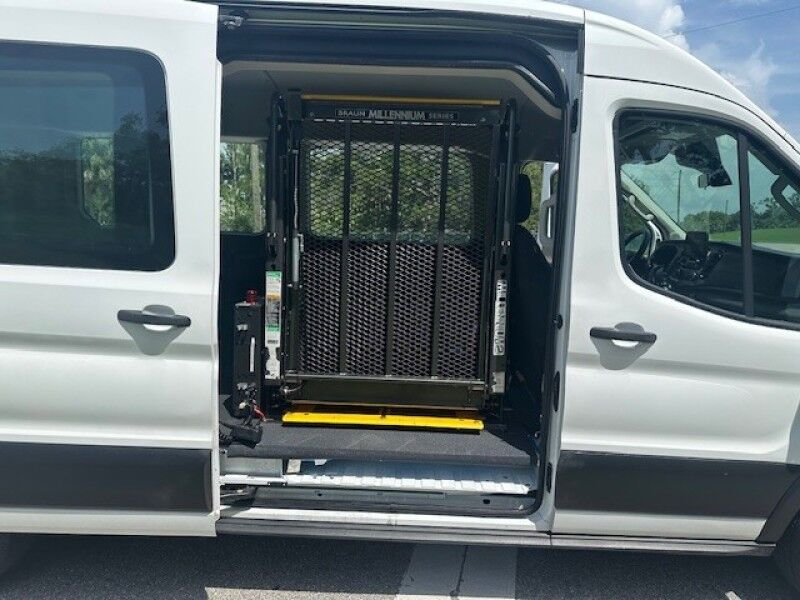 2020 Ford TRANSIT PASSANGER WAGON WHEELCHAIR XLT COLD AC BRAUN MILLENNIUM WHEELCHAIR SYSTEM HYDRAULIC ICE COLD AC FREE SHIPPING IN FLORIDA Sarasota FL