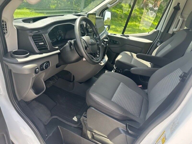 2020 Ford TRANSIT PASSANGER WAGON WHEELCHAIR XLT COLD AC BRAUN MILLENNIUM WHEELCHAIR SYSTEM HYDRAULIC ICE COLD AC FREE SHIPPING IN FLORIDA Sarasota FL