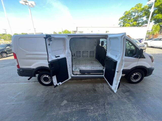 2020 Ford Transit 250 Low Roof 148.0 WB
