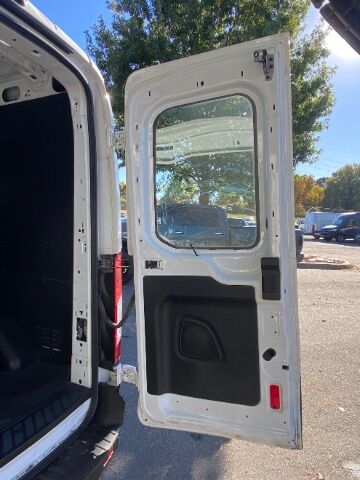 2020 Ford Transit 250 Medium Roof 148.0 WB Charlotte NC