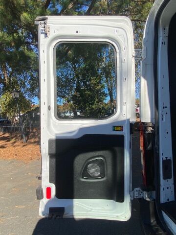 2020 Ford Transit 250 Medium Roof 148.0 WB Charlotte NC