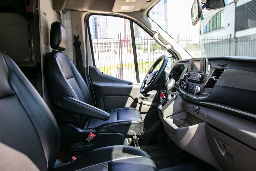 2020 Ford Transit Cutaway photo 19