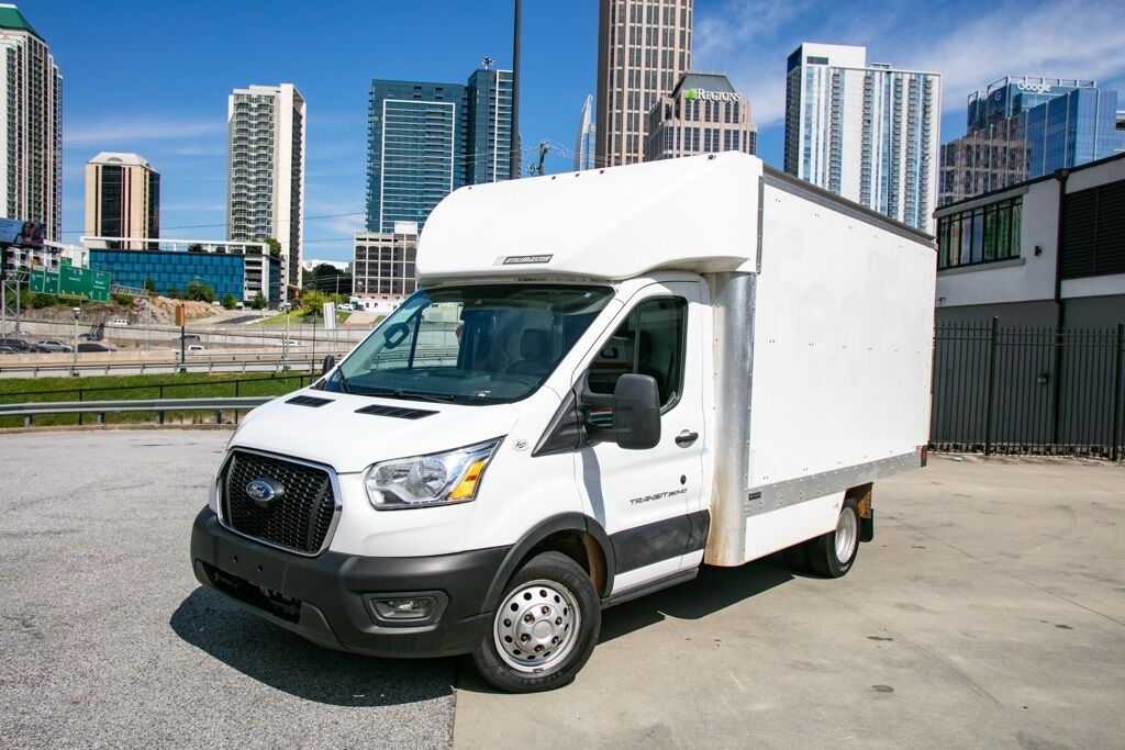 2020 Ford Transit Cutaway photo 13