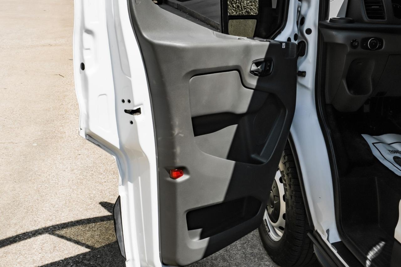 2020 Ford Transit Cargo Van photo 26