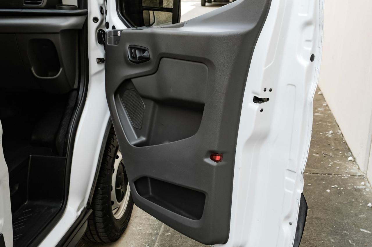 2020 Ford Transit Cargo Van photo 28