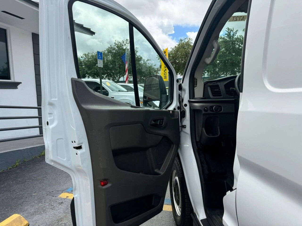 2020 Ford Transit Cargo Van Hialeah FL
