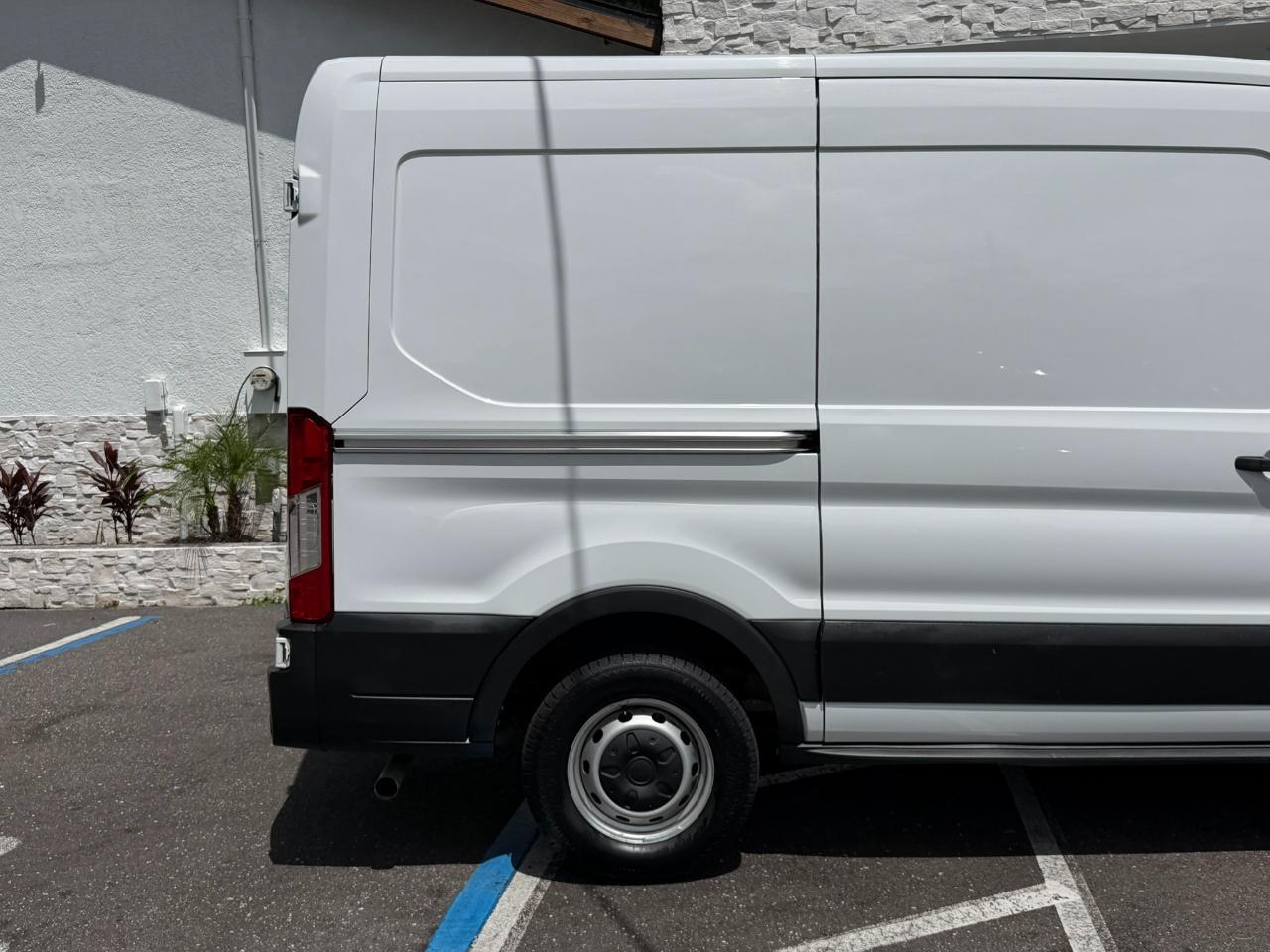 2020 Ford Transit Cargo Van T-150 130" Med Rf 8670 GVWR RWD Jacksonville FL