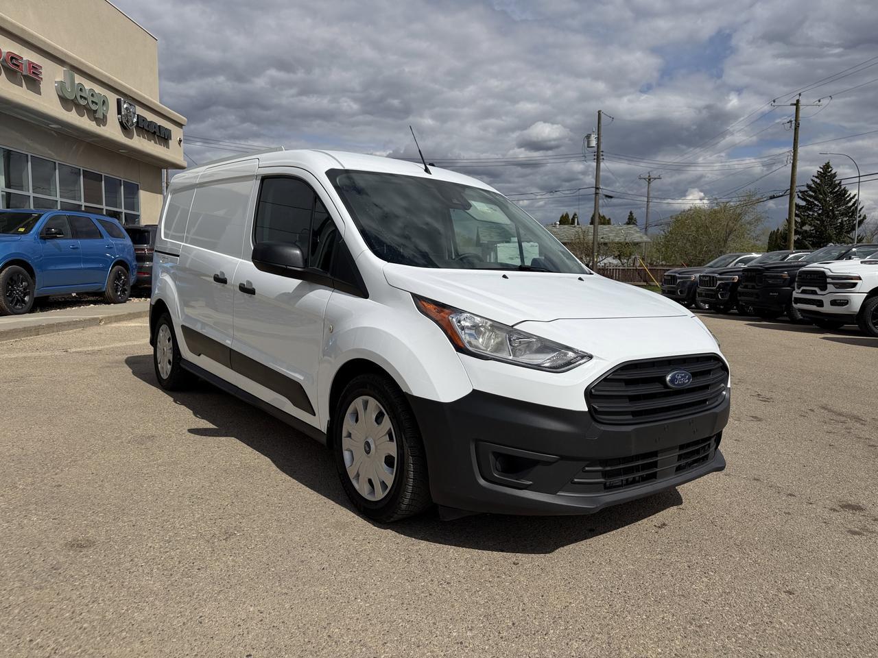 2020 Ford Transit Connect Van XL FWD | Low KMs | 2L I4 | Keyless Entry | Rearview Camera | Bluetooth | Remote Start Redwater AB