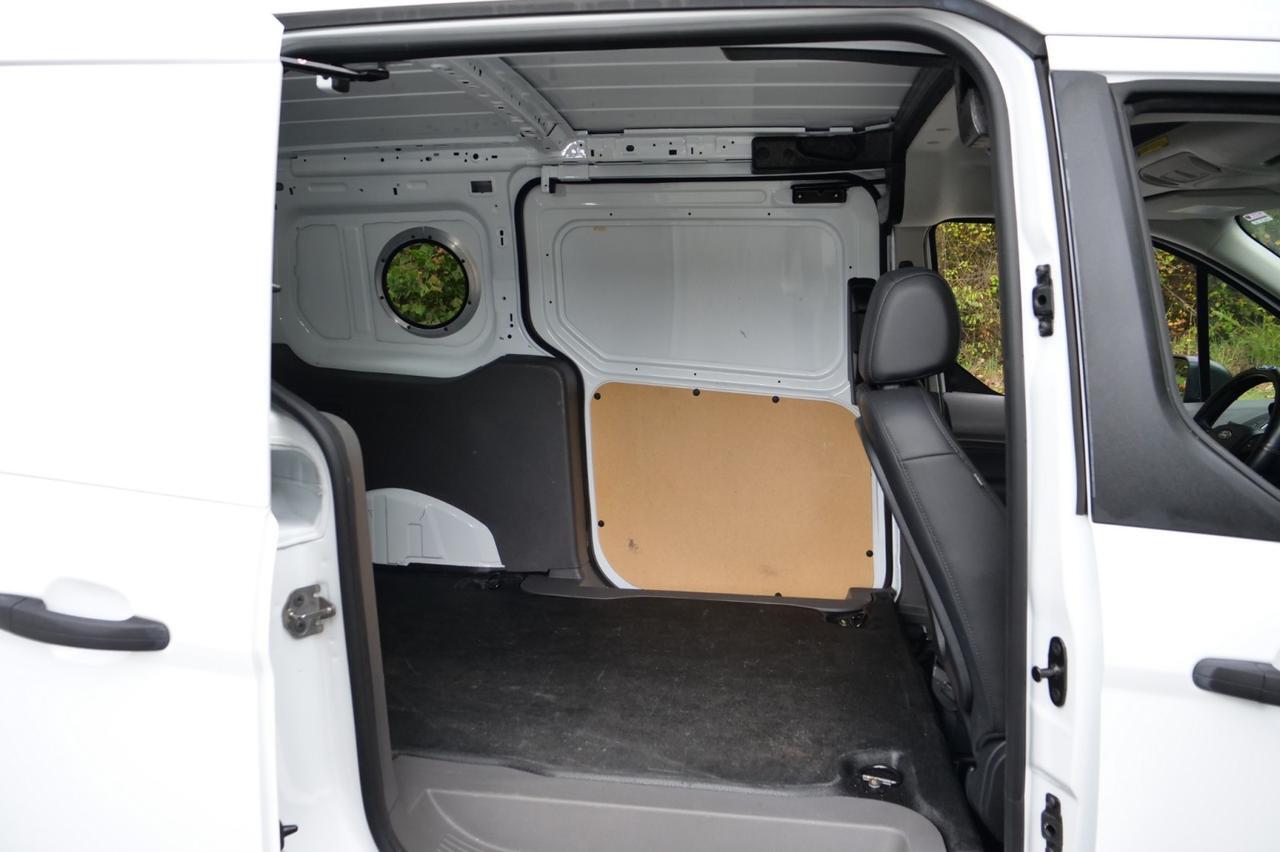 2020 Ford Transit Connect XL Cargo Van / Dual Sliding Doors / Work Ready! Lincolnton NC
