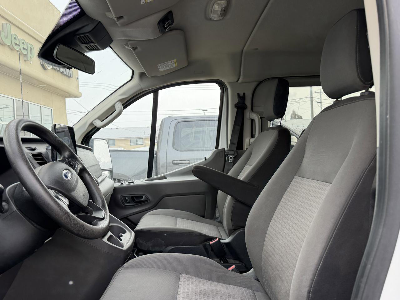 2020 Ford Transit Passenger Wagon T150 Passenger Wagon AWD | 8 Passenger | Back-Up Camera | Lane Keep Assist | Co-Pilot360 Redwater AB