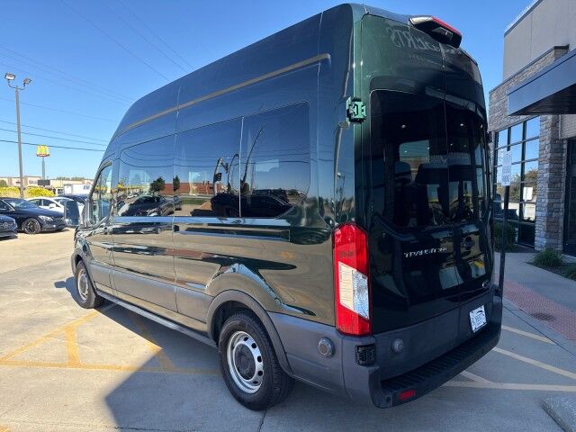 2020 Ford Transit Passenger Wagon XL