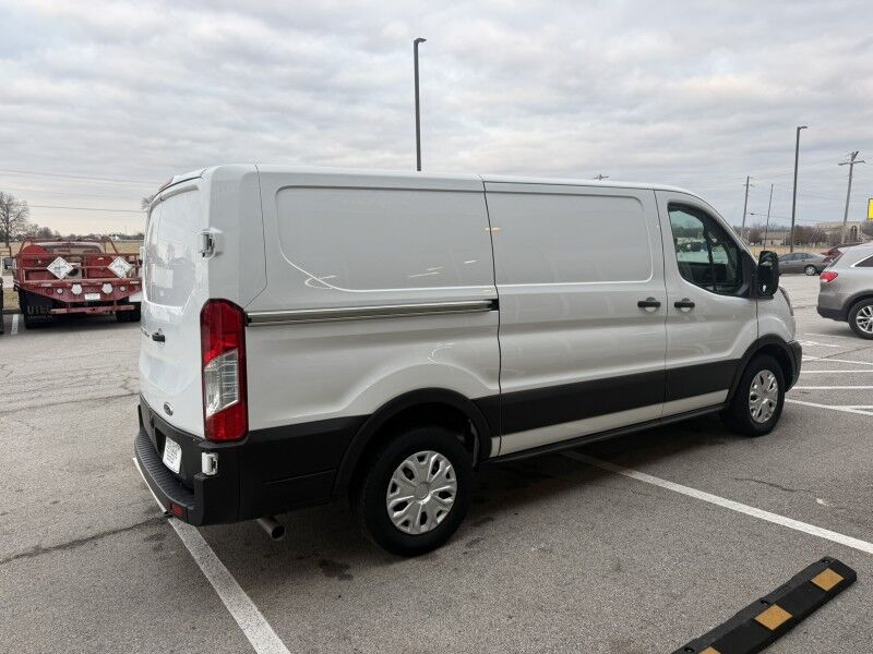 2020 Ford Transit T-150 Low Roof Cargo Van Collinsville OK