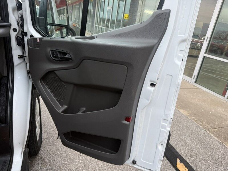 2020 Ford Transit T-150 Low Roof Cargo Van Collinsville OK