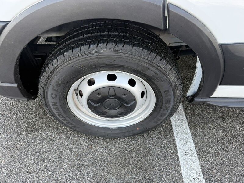 2020 Ford Transit T-150 Medium Roof Cargo Van Collinsville OK