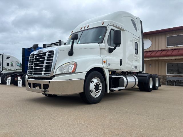 2020 Freightliner Cascadia 125 .
