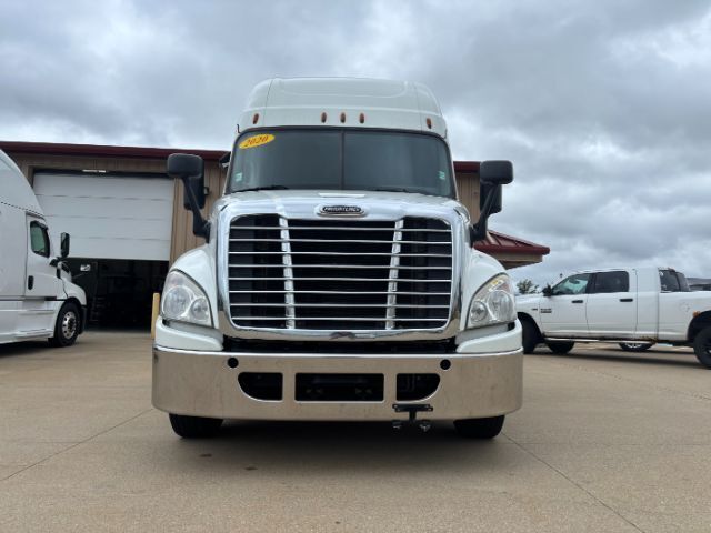 2020 Freightliner Cascadia 125 .