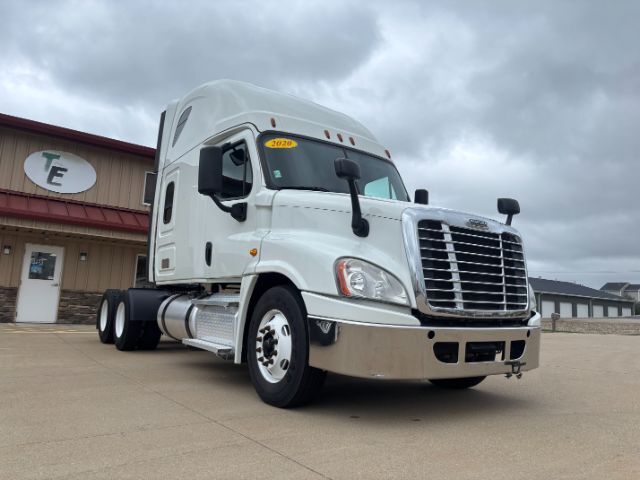 2020 Freightliner Cascadia 125 .