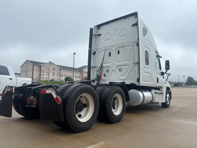 2020 Freightliner Cascadia 125 . Seville OH
