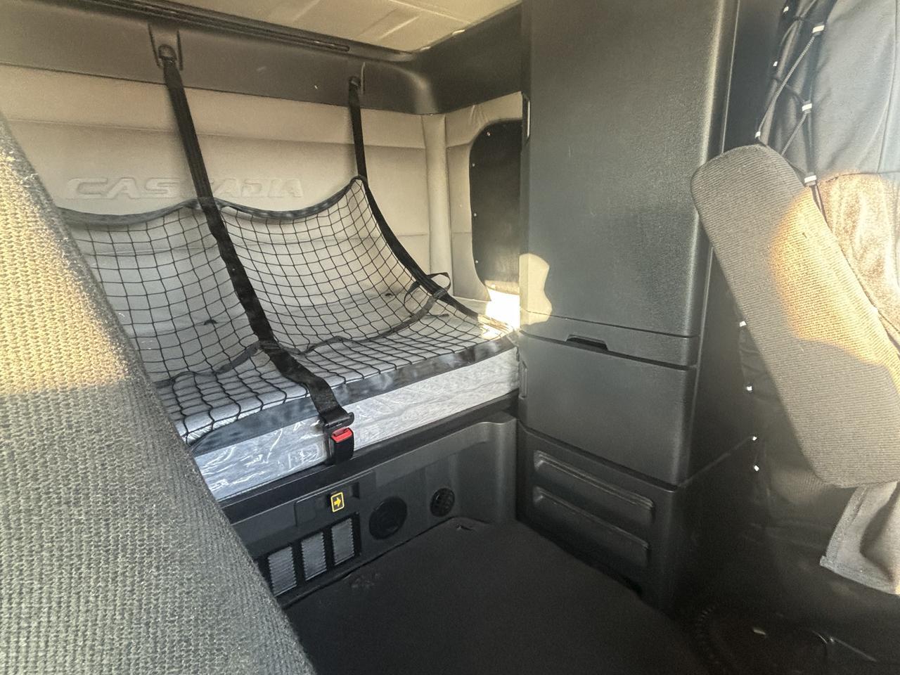 2020 Freightliner Cascadia 126 . Seville OH