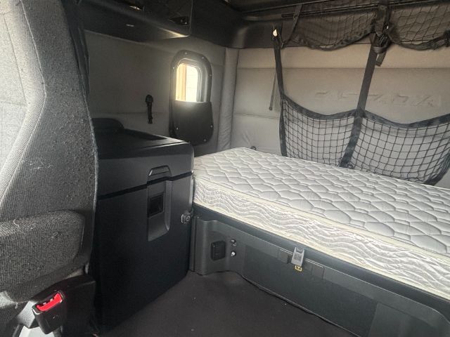 2020 Freightliner Cascadia 126 . Seville OH