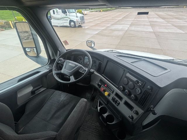 2020 Freightliner Cascadia 126 . Seville OH