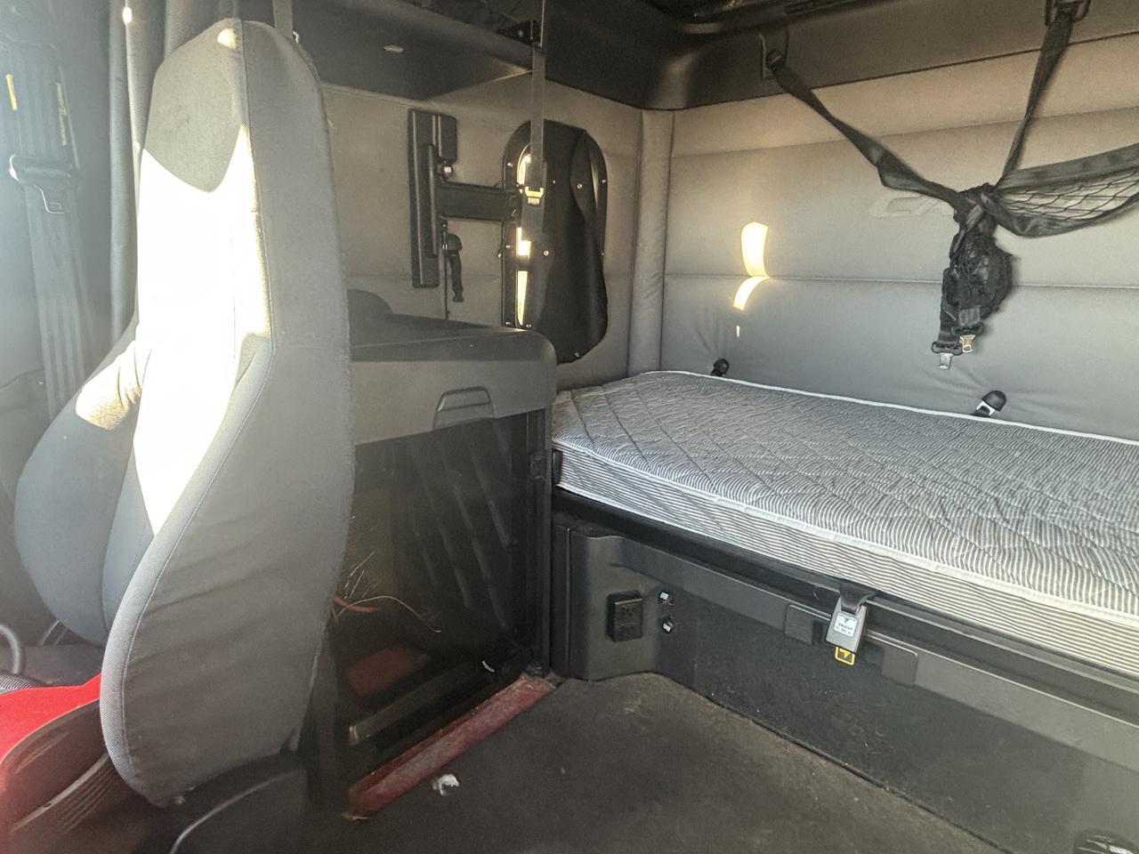 2020 Freightliner Cascadia 126 . Seville OH