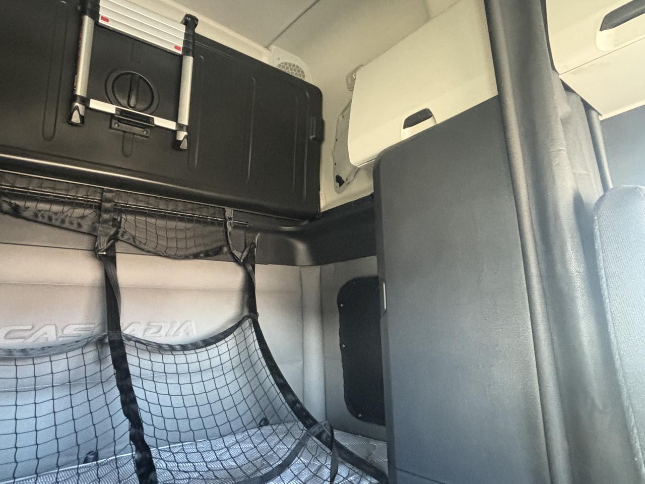 2020 Freightliner Cascadia 126 . Seville OH