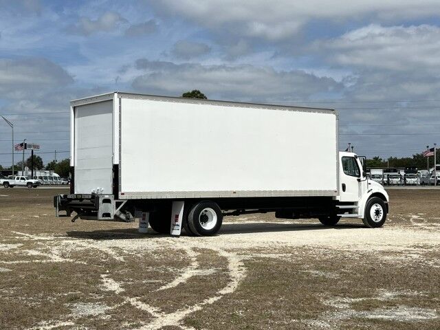 2020 Freightliner M2 106 26&apos; Dry Box Truck with 2,500 lb. Lift Gate Homestead FL