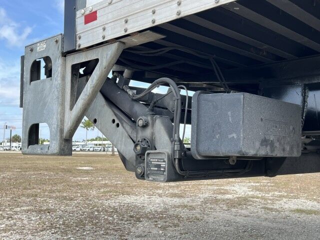 2020 Freightliner M2 106 26&apos; Dry Box Truck with 2,500 lb. Lift Gate Homestead FL