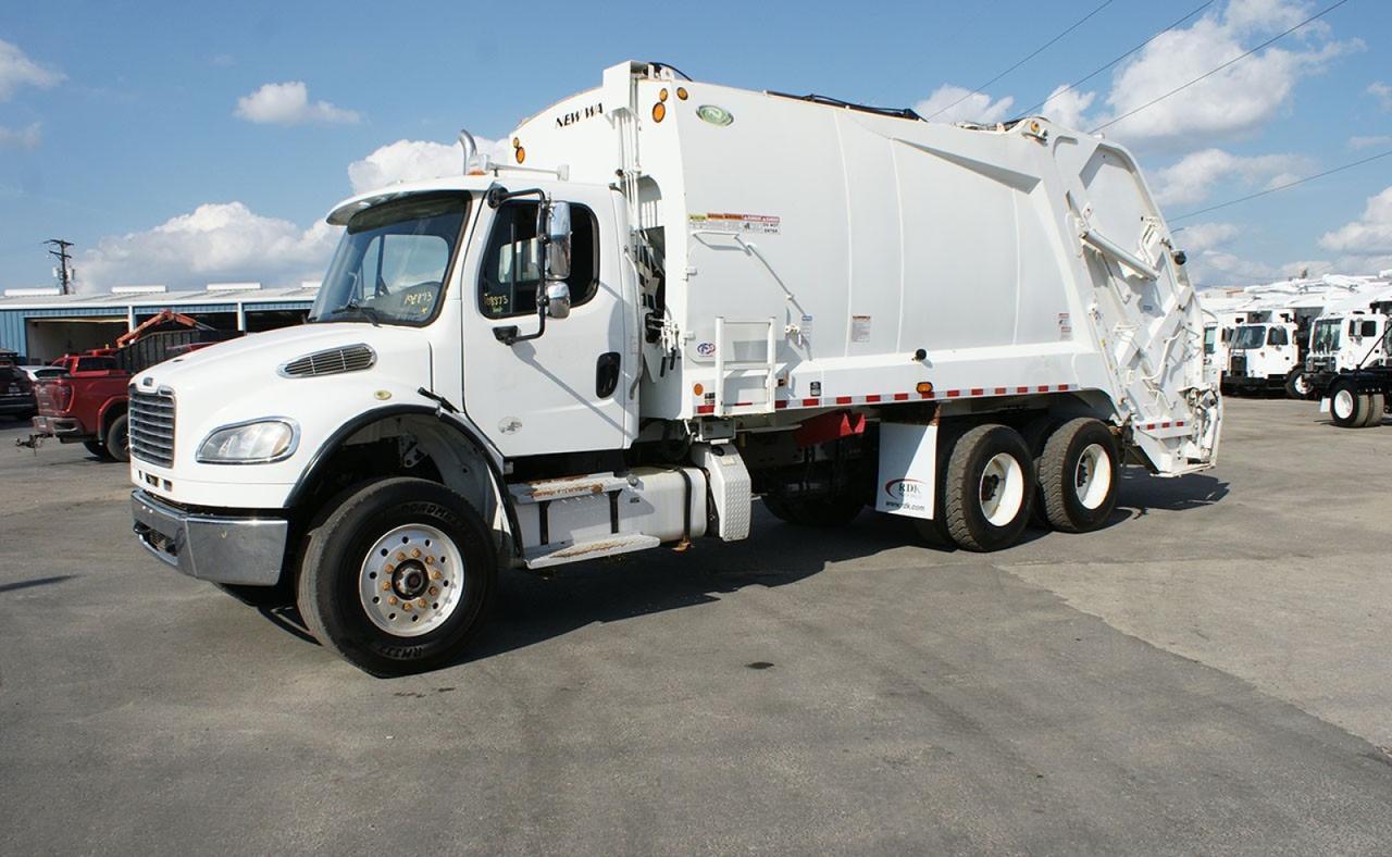 2020 Freightliner M2 25 Yard New Way Rear Loader Garbage Truck