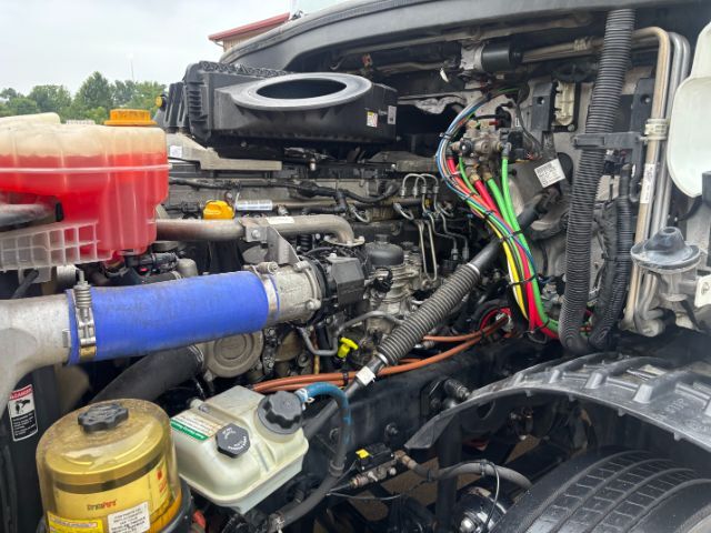 2020 Freightliner New Cascadia 126 . Seville OH