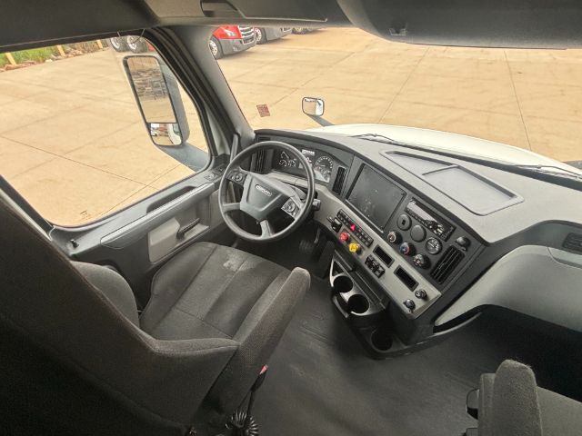 2020 Freightliner New Cascadia 126 . Seville OH