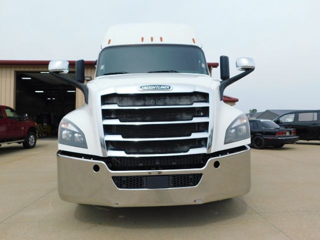 2020 Freightliner New Cascadia 126 . Seville OH