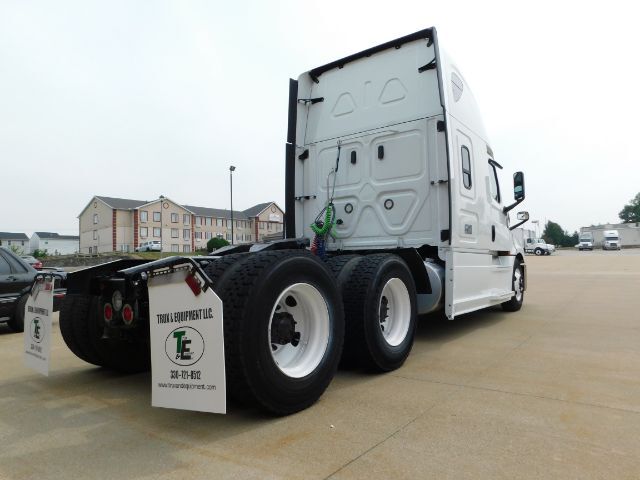 2020 Freightliner New Cascadia 126 . Seville OH