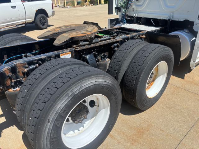 2020 Freightliner New Cascadia 126 . Seville OH