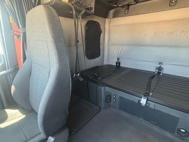 2020 Freightliner New Cascadia 126 . Seville OH